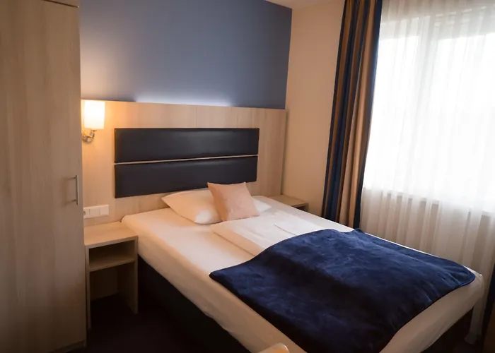 Hotel Roedelheimer Hof - Am Wasserturm