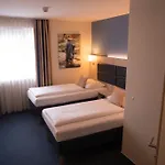 Hotel Roedelheimer Hof - Am Wasserturm Frankfurt nad Mohanem