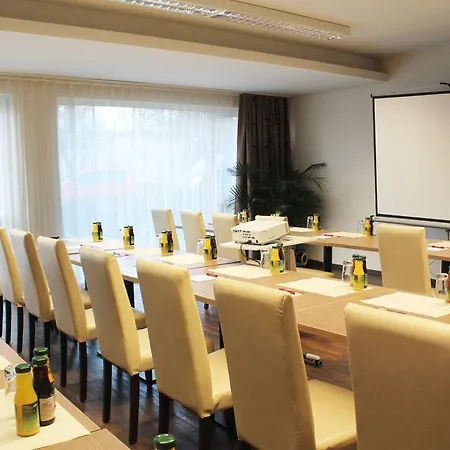 Rödelheimer Hof - Am Wasserturm