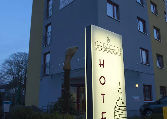 罗德赫梅尔水塔酒店