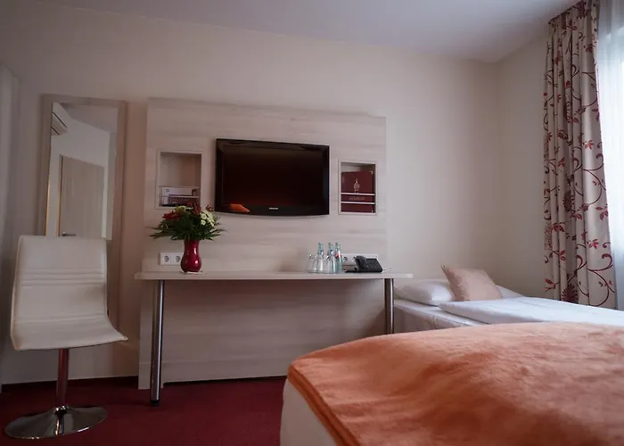 Roedelheimer Hof - Am Wasserturm 3*