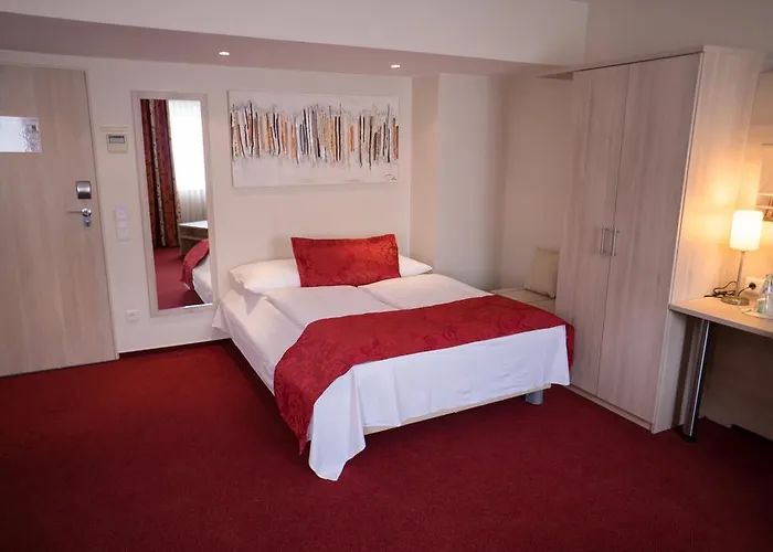 Hotel Roedelheimer Hof - Am Wasserturm 3*