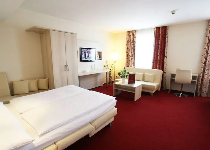 Roedelheimer Hof - Am Wasserturm 3*