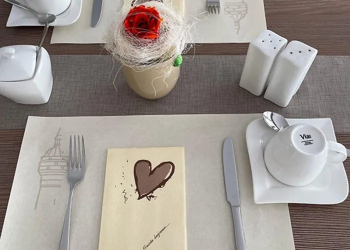 Отель Roedelheimer Hof - Am Wasserturm 3*