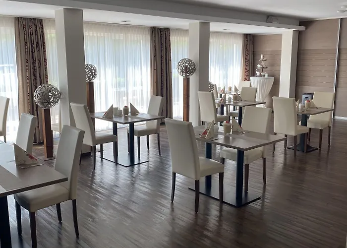 Roedelheimer Hof - Am Wasserturm 3* Франкфурт-на-Майне