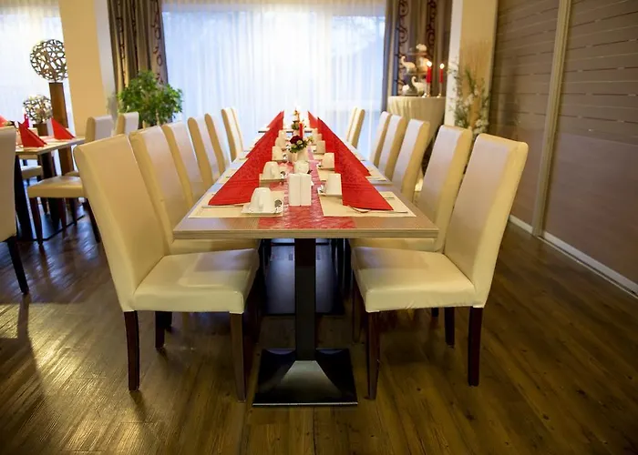 Отель Roedelheimer Hof - Am Wasserturm Франкфурт-на-Майне